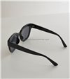 Τετράγωνα γυαλιά ηλίου με μαύρο φακό και σκελετό