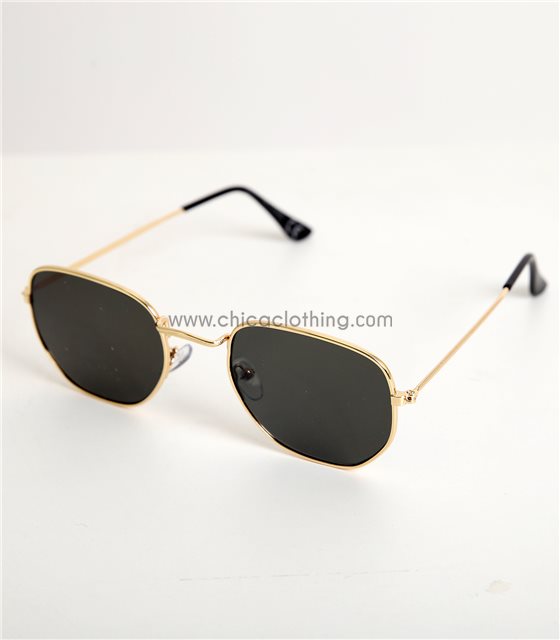 Πράσινα γυαλιά ηλίου με χρυσό σκελετό