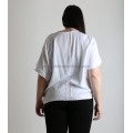 Λευκή μπλούζα με δέσιμο oversized