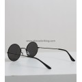 Στρόγγυλα γυαλιά ηλίου με μαύρο σκελετό (Μαύρο)