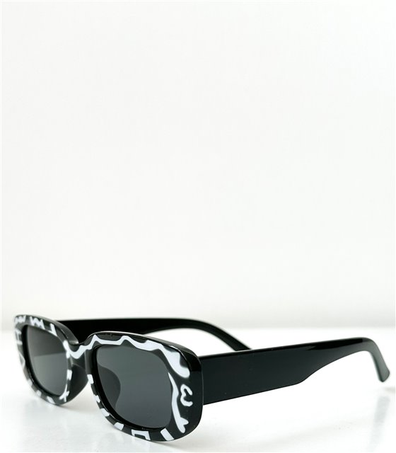 Τετράγωνα γυαλιά ηλίου με μαύρο φακό (Ασπρόμαυρο)