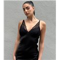 Elegant Μαύρο Σατέν Maxi Φόρεμα με Δαντελένια Λεπτομέρεια